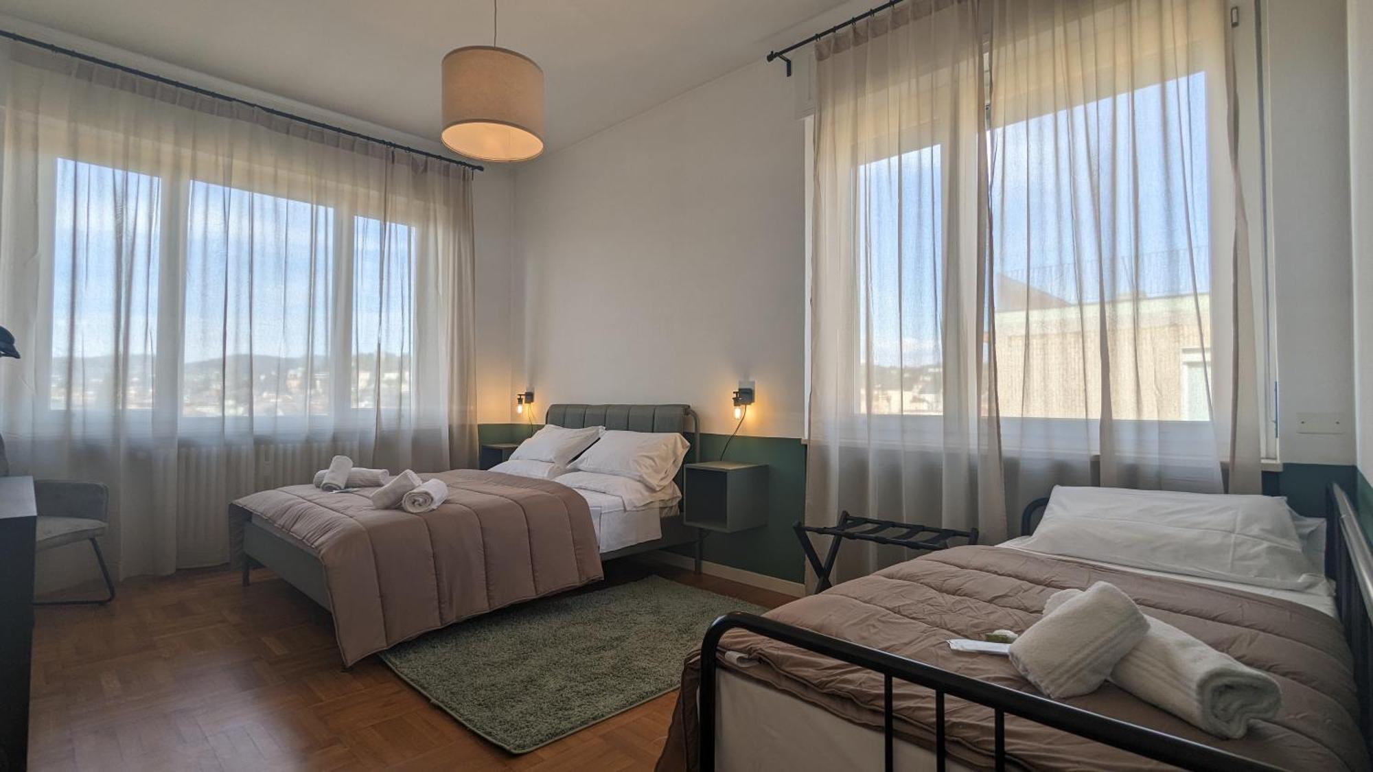 Apartamento Big House-private Parking-12